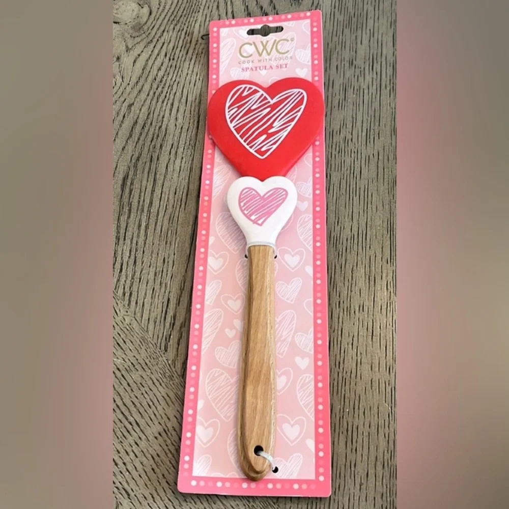 Cook With Color Heart Spatula Set
